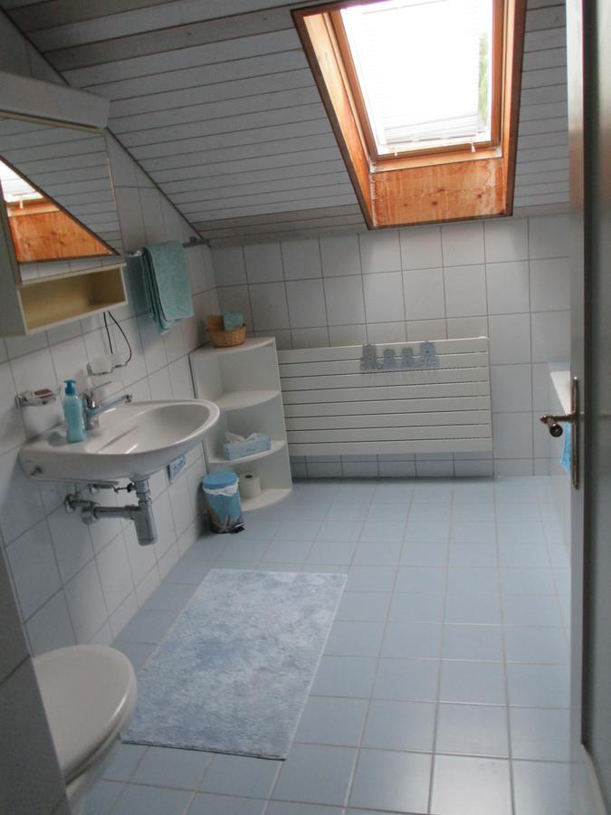 Bed and Breakfast Heidis Gastehaus Niederwil Exterior foto